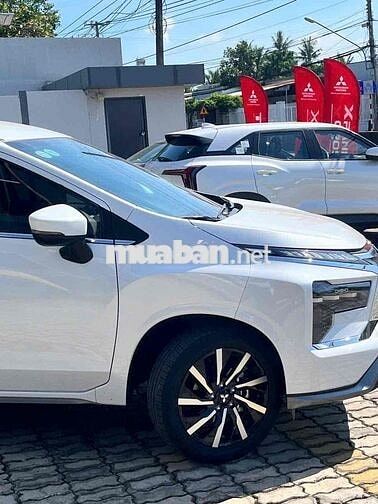 Mitsubishi Xpander Premium 1.5L AT 2026 Trắng