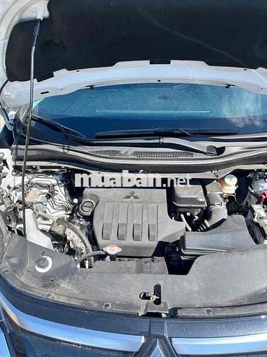 Mitsubishi Xpander Premium 1.5L AT 2026 Trắng