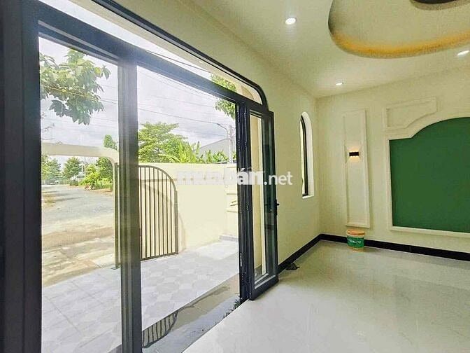 NHÀ CẤP 4 view CÔNG VIÊN KHU DÂN CƯ P9 lộ nhựa