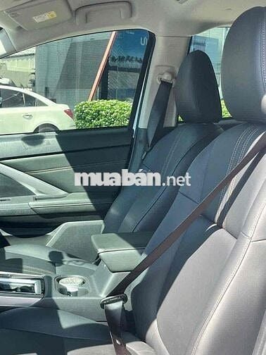 Mitsubishi Xpander Premium 1.5L AT 2026 Trắng