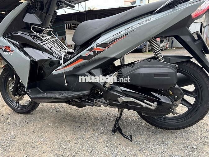 Honda Air Blade 125 Xám xi măng