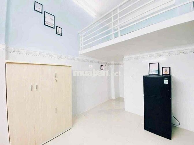 Phòng Trọ gác cao 2m ngay Ngã Tư Bảy Hiền - Etown Cộng Hoà
