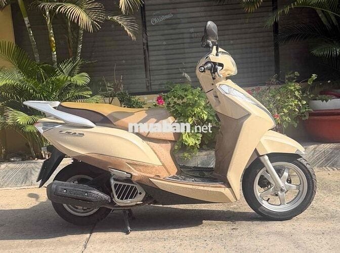 Honda Lead 2013 đẹp, máy zin êm biển SG