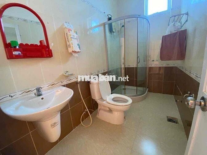 cho thuê biệt thự 5pn gần chợ  Tóc Tiên