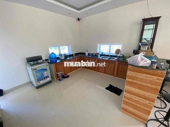 cho thuê biệt thự 5pn gần chợ  Tóc Tiên