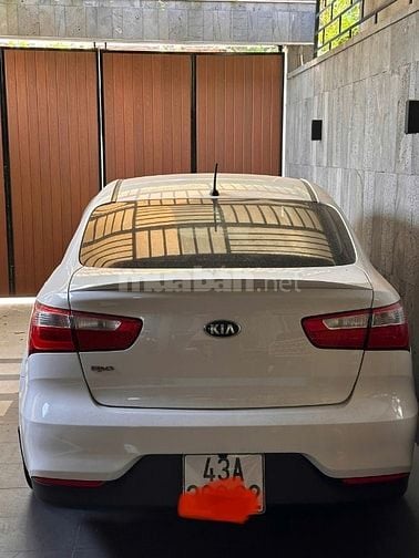 Bán xe kia rio nữ đi còn mới đẹp