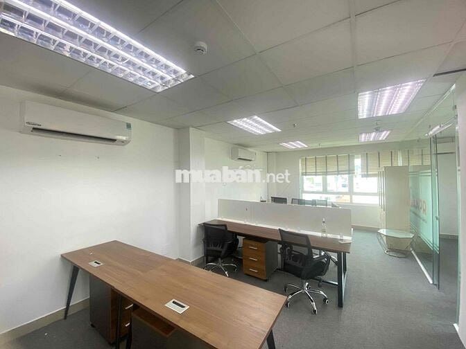 VĂN PHÒNG Q1 - 70m2 FULL NỘI THẤT - NGĂN SẴN PHÒNG