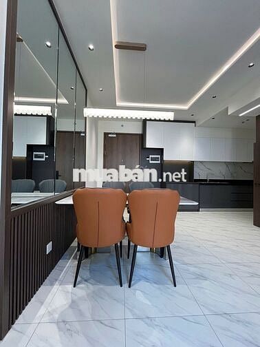 2PN2WC 75.9m² chỉ có 3,6 tỷ all in. Full nội thất như hình view hồ bơi