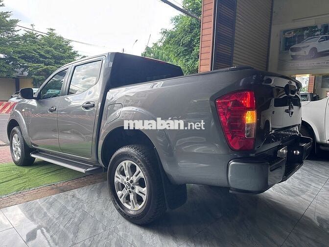 Nissan Navara 2023 Số tự động Xám