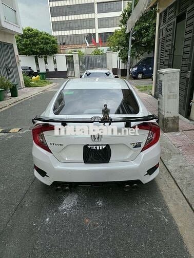 Honda Civic Trắng 5 chỗ