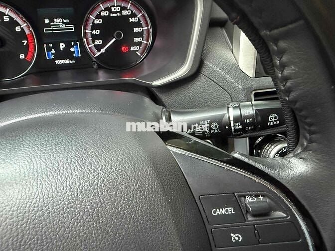 Mitsubishi Xpander 2020 Tự động 105.000km Đen