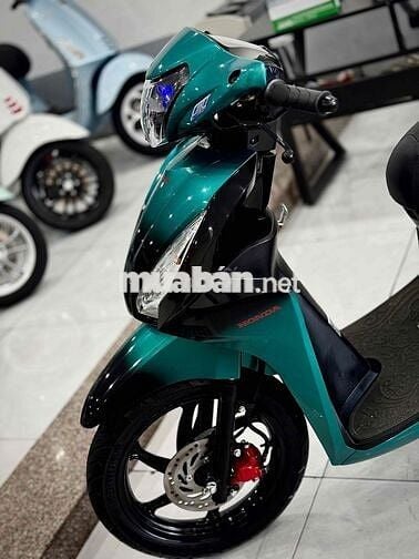Vision 2016 màu Hot ( Hỗ trợ Trả GÓP 0 Đồng ) ✅✅