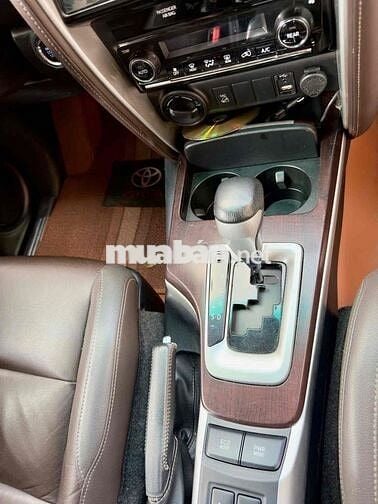 Toyota Fortuner 2.8 AT 4*4