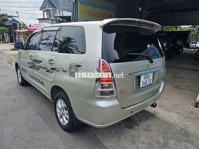 Toyota Innova G 2006 Vàng cát