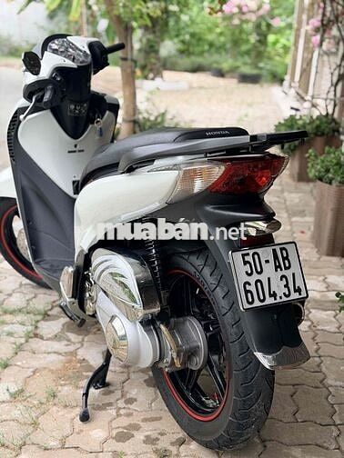 Honda SH150 Ý 2011 Trắng