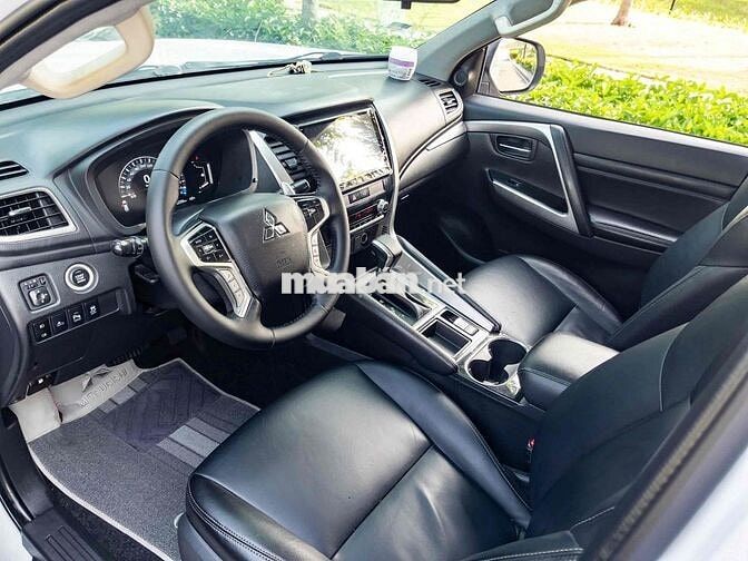 Mitsubishi Pajero Sport 2021 Trắng 80.000 km