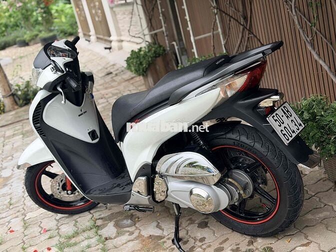 Honda SH150 Ý 2011 Trắng