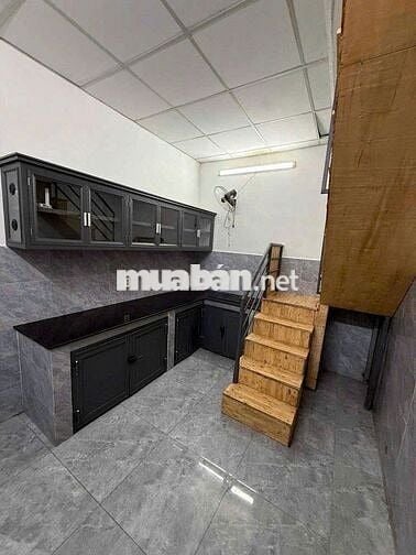 Cho Thuê Nhà Đường Vườn Lài, Tân Phú ( 80m2 - Có Sân Đậu Xe )
