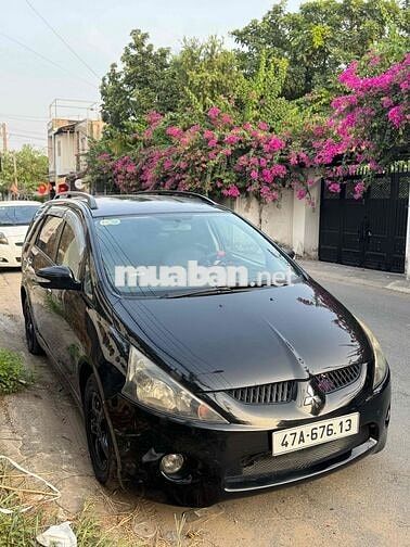 Mitsubishi Grandis 2005 Đen Tự động