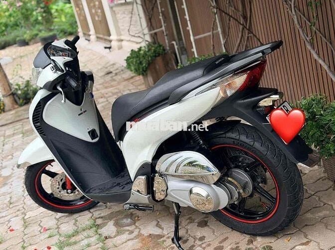 Honda SH150 Ý 2011 Trắng