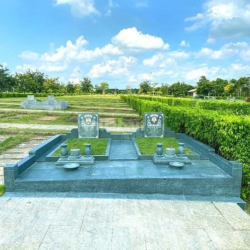 👉 Vì Sao Nhiều Gia Đình Sẵn Sàng Chi Hàng Tỷ Đồng Để Sở Hữu Mộ Gia Tộ