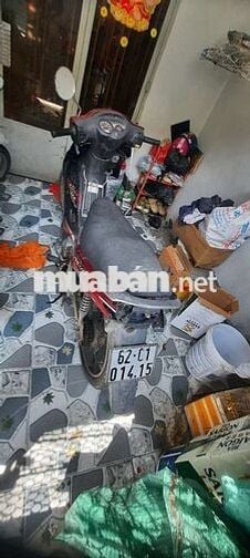 Suzuki Revo Đỏ 
