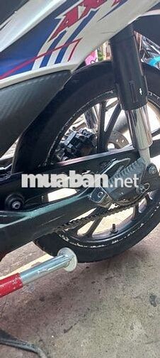 Suzuki Axelo 125cc Xanh trắng