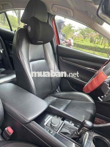 Mazda Mazda 3 Luxury 2022 Đỏ 46000km