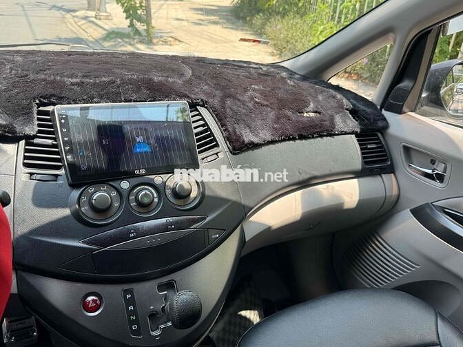 Mitsubishi Grandis 2005 Đen Tự động
