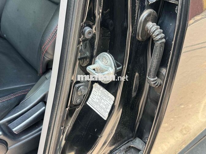 Mitsubishi Grandis 2005 Đen Tự động