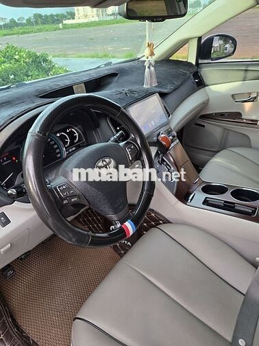 Toyota Venza 2010 2.7 Trắng