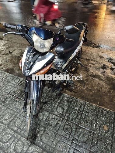 Yamaha Taurus Đen