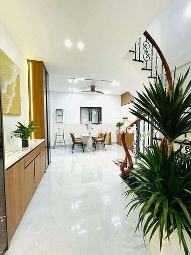 BÁN NHÀ Y HÌNH 38M, 4T, MT4,5M, 9,5 TỶ , VŨ TÔNG PHAN, THANH XUÂN.