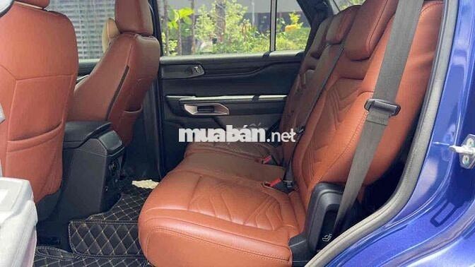 Everest Titanium Màu Xanh Đổi Màu Lúc Mua Mới