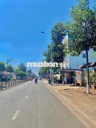 Nền thổ cư sổ riêng sát trung tâm Long Khánh giá dưới 1ty