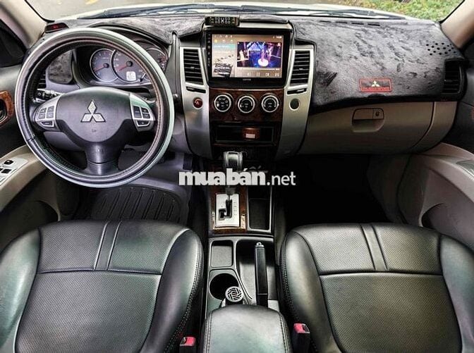 Mitsubishi Pajero Sport 2014 Dầu Tự động cực đẹp.