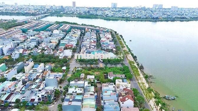 BÁN ĐẤT: 272.8m. Đường Nguyễn Thành Ý. Ngay  toà 69 tầng. Sát Sông Hàn
