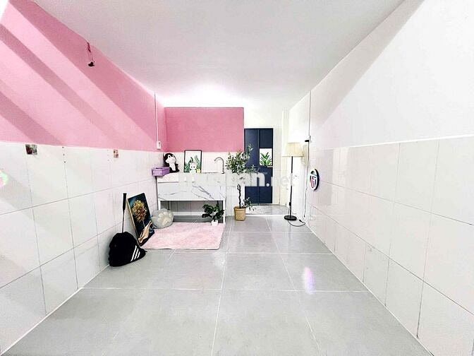 DÃY TRỌ TRỆT DẪN XE VÀO NHÀ - SĂEN MÁY LẠNH - GIÁ RẺ
