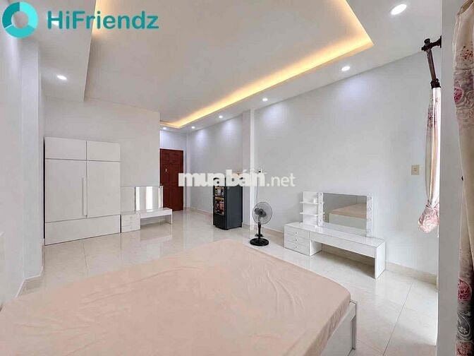 STUDIO BANCOL FULL NỘI THẤT SIÊU RỘNG 35M2 FREE XE - NGAY NGÃ TƯ BỐN X