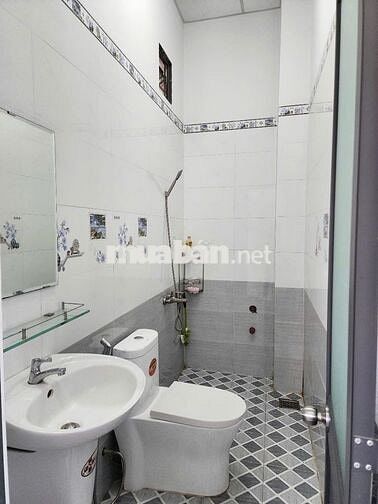 Nhà cho thuê, Lê Thị Hồng Gấm, P6, Mỹ Tho