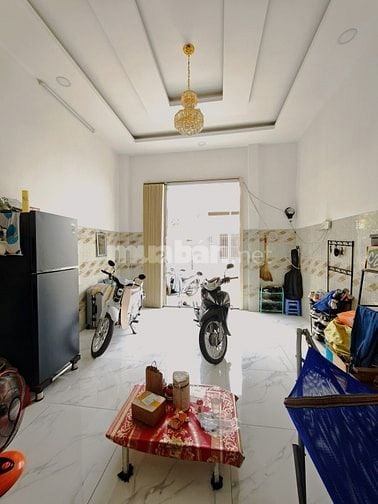 BÁN NHÀ NGAY VÒNG XOAY AN LẠC BÌNH CHÁNH-160M2 (8M X 20M)- 2 CĂN 4PN R