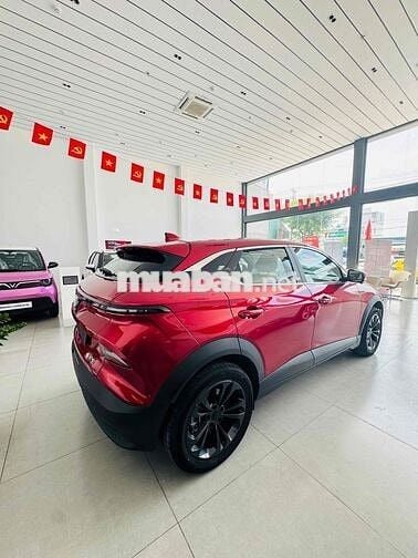 VinFast VF6 Plus Đỏ