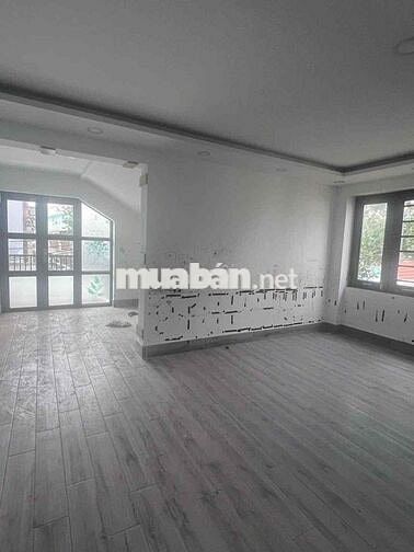 CHO THUÊ NHÀ 1 sẹc 5.5 x 18 Đúc 1 lầu