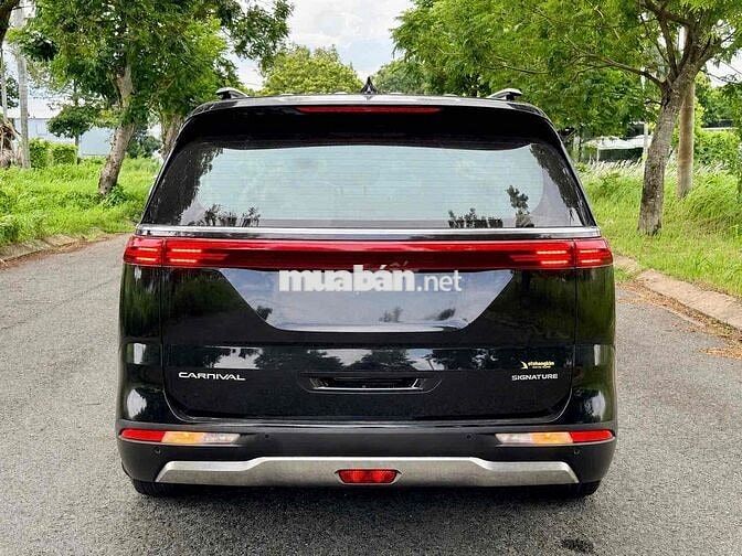 KIA CARNIVAL SIGNATURE 2023 Dầu Nhiều Phụ Kiện