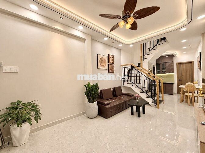 CÔ GIANG, GẦN MẶT TIỀN,  NHÀ MỚI 41M2 NỞ HẬU- 2 TẦNG 3PN FULL NỘI THẤT