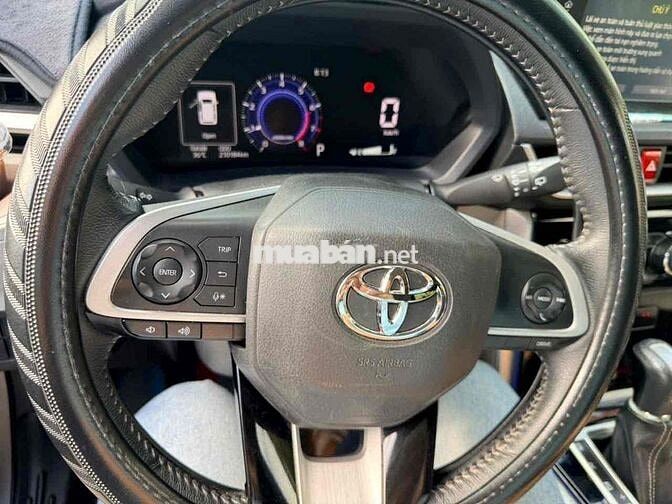 Toyota Veloz Cross Bạc 7 chỗ 210184 km
