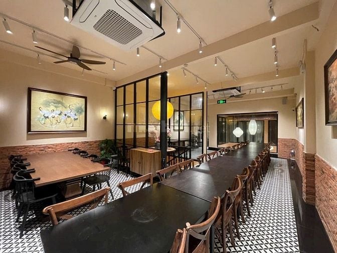 🏢 NHÀ MẶT TIỀN KINH DOANH ĐẸP NGAY TRUNG TÂM QUẬN 1