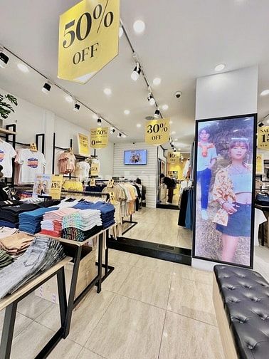 Tôi bán lỗ nhà mặt tiền lớn Phạm Hùng, Q8, 5.5x17m, cho thuê 38tr/th, 