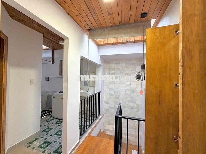 CHO THUÊ NHÀ KIỆT 2 TẦNG PHAN CHÂU TRINH, FULL NỘI THẤT XỊN