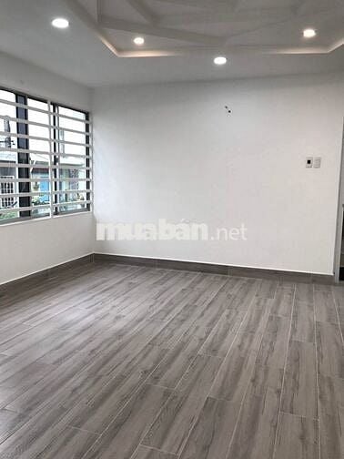 Mua nhà tặng phòng thu chuyên nghiệp - *** tại Nơ Trang Long.